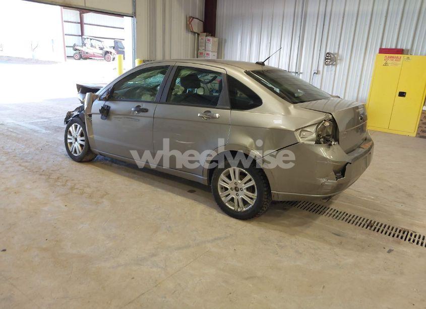 Photo 3 of 2008 Ford Focus SE/SES (VIN 1FAHP35N68W218575)