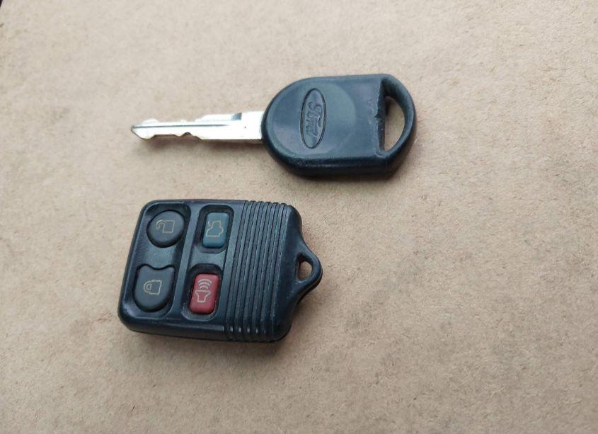 Photo 11 of 2008 Ford Focus SE (VIN 1FAHP35N68W267646)