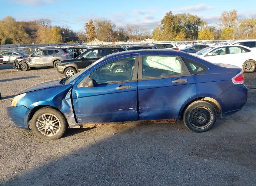Photo 14 of 2008 Ford Focus SE (VIN 1FAHP35N68W267646)