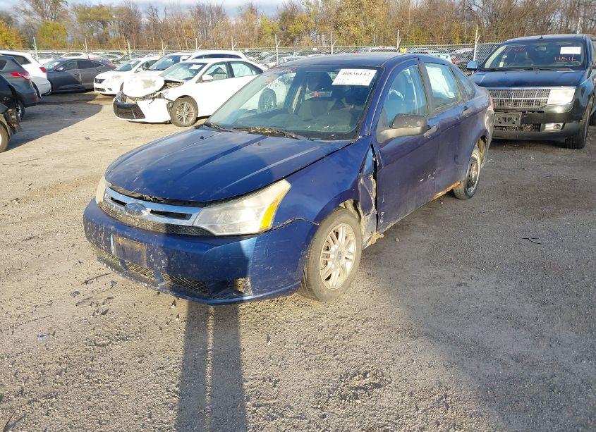 Photo 2 of 2008 Ford Focus SE (VIN 1FAHP35N68W267646)