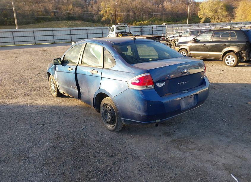 Photo 3 of 2008 Ford Focus SE (VIN 1FAHP35N68W267646)