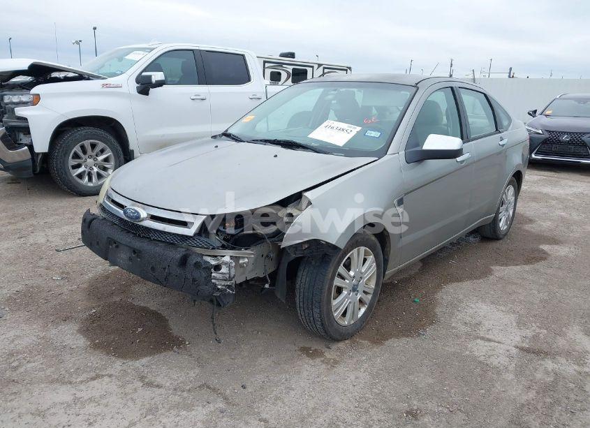 Photo 2 of 2008 Ford Focus SE (VIN 1FAHP35N68W273284)