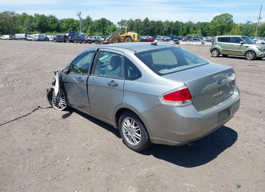 Photo 3 of 2008 Ford Focus SE/SES (VIN 1FAHP35N68W283975)