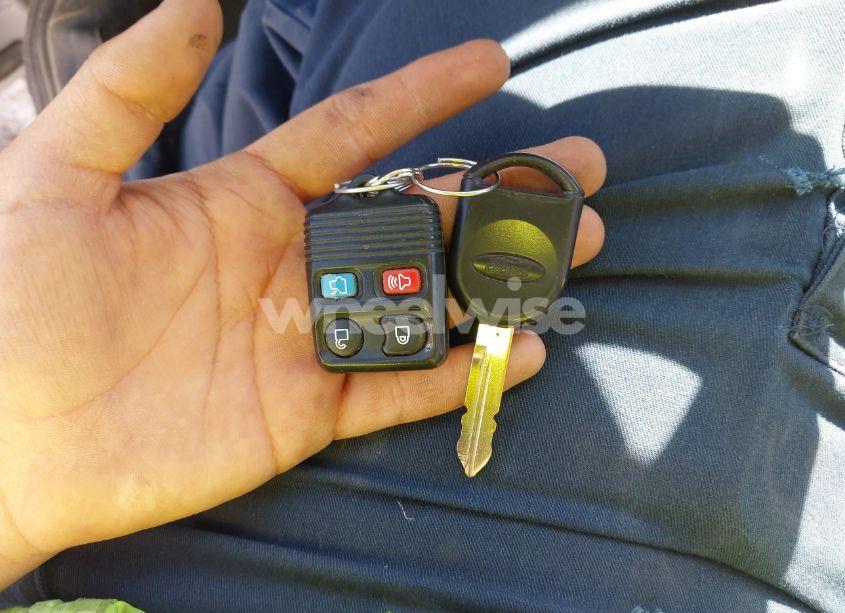 Photo 11 of 2009 Ford Focus SE (VIN 1FAHP35N69W106439)