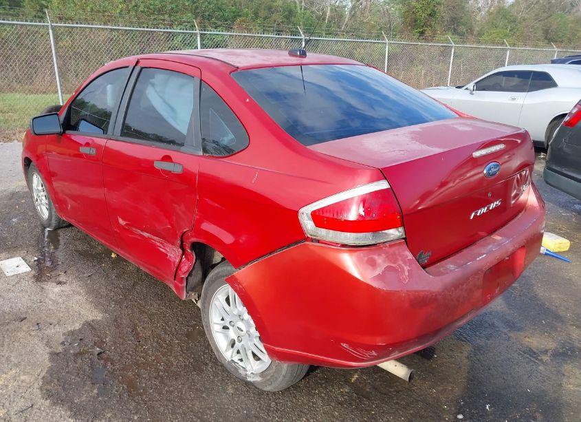 Photo 3 of 2009 Ford Focus SE (VIN 1FAHP35N69W110717)