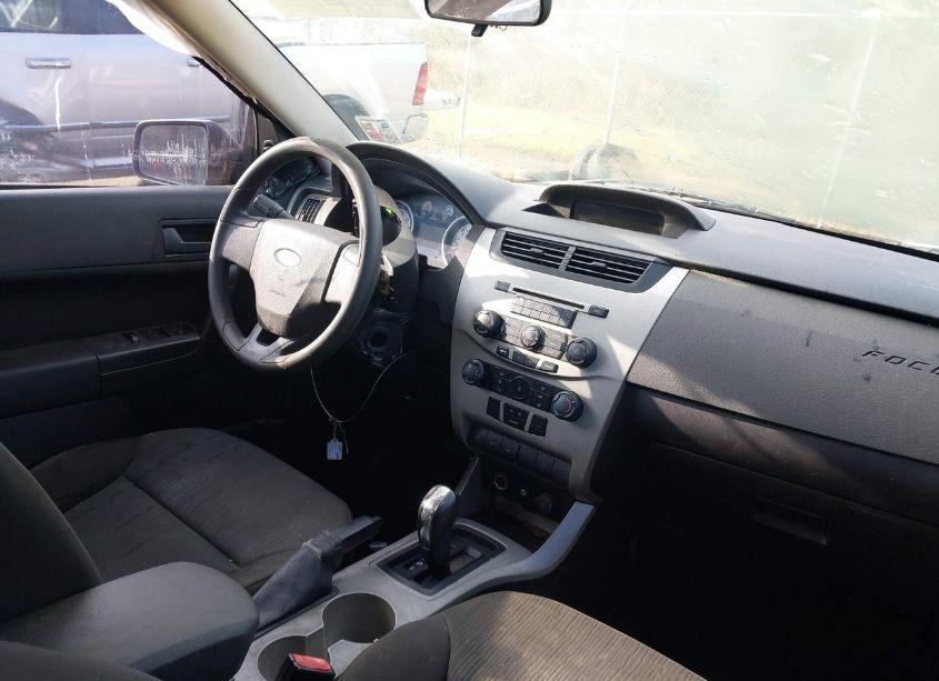 Photo 5 of 2009 Ford Focus SE (VIN 1FAHP35N69W110717)