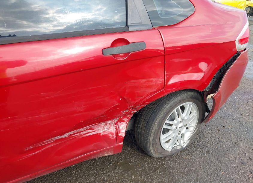 Photo 6 of 2009 Ford Focus SE (VIN 1FAHP35N69W110717)