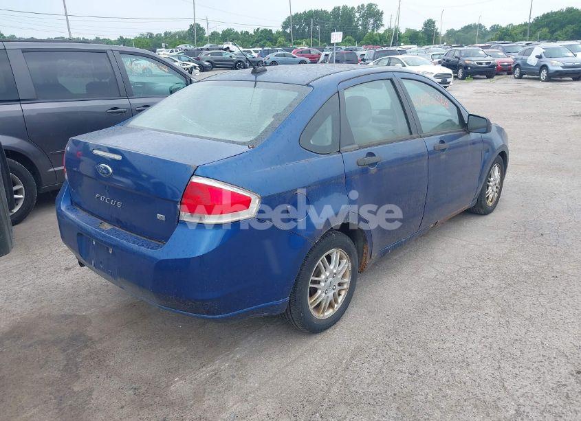 Photo 4 of 2009 Ford Focus SE (VIN 1FAHP35N69W148545)