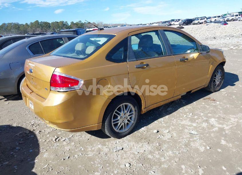 Photo 4 of 2009 Ford Focus SE (VIN 1FAHP35N69W213085)