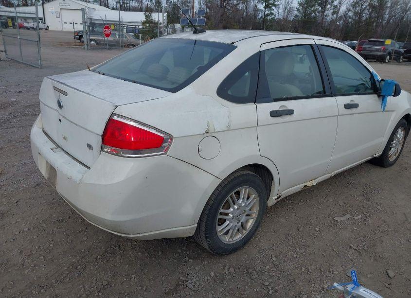 Photo 6 of 2009 Ford Focus SE (VIN 1FAHP35N69W254851)