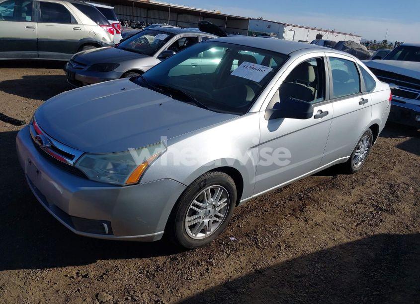 Photo 2 of 2009 Ford Focus SE (VIN 1FAHP35N69W258995)