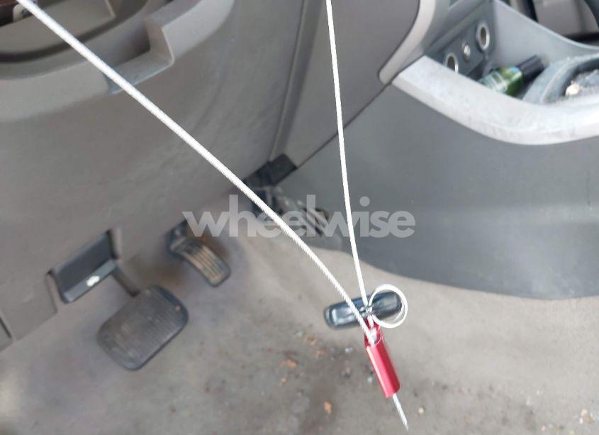 Photo 11 of 2008 Ford Focus SE/SES (VIN 1FAHP35N78W115732)