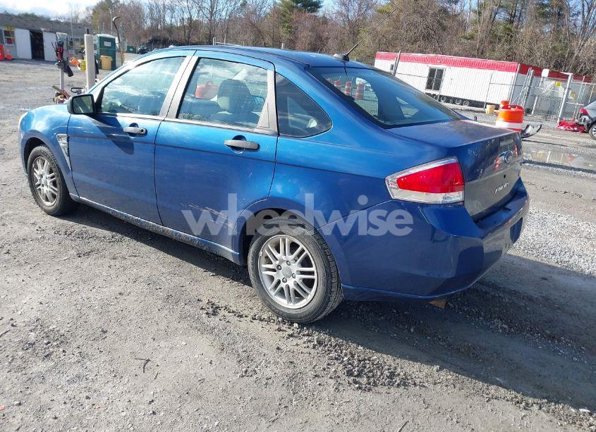 Photo 3 of 2008 Ford Focus SE/SES (VIN 1FAHP35N78W115732)