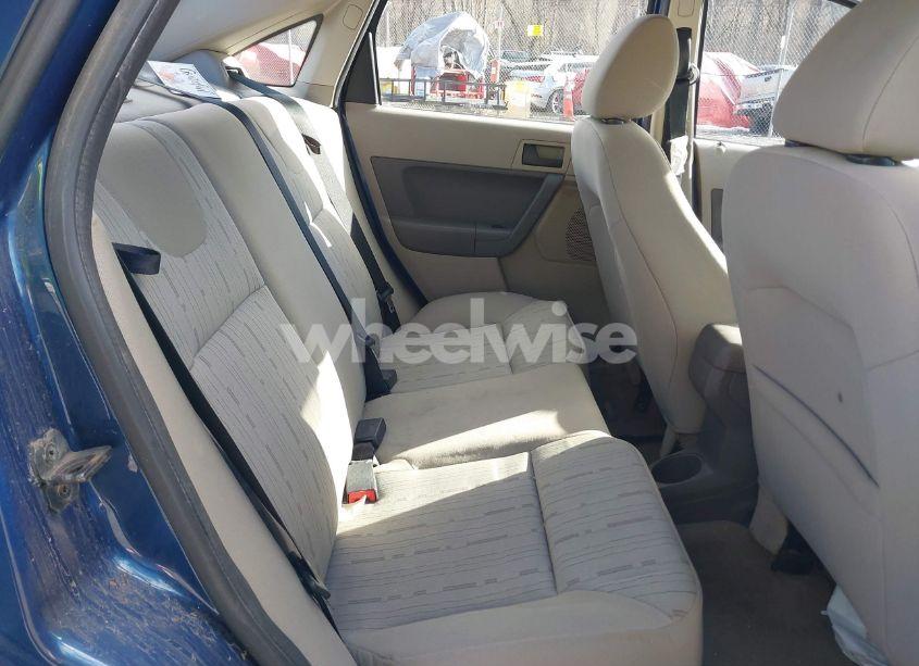 Photo 8 of 2008 Ford Focus SE/SES (VIN 1FAHP35N78W115732)