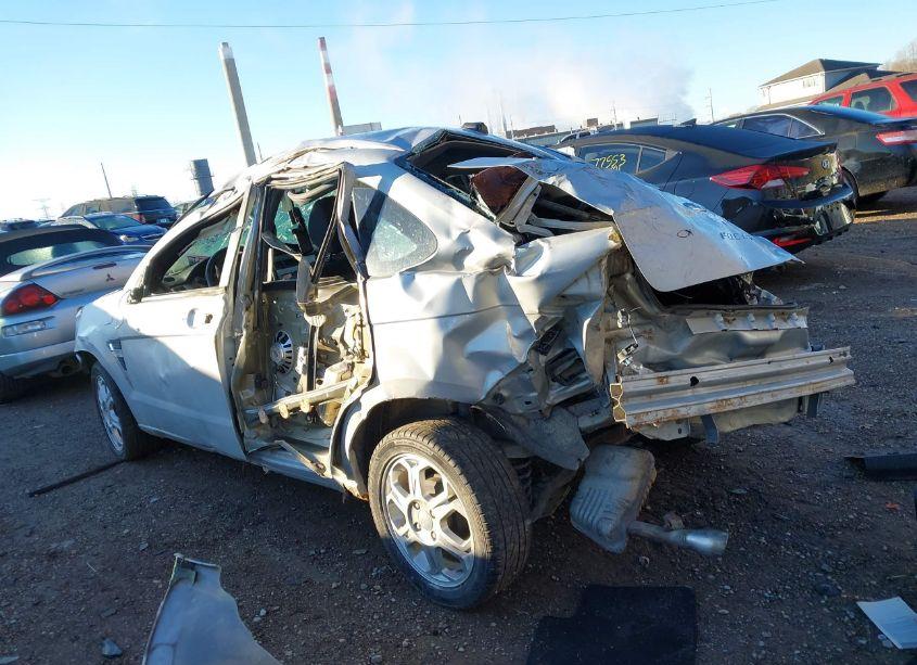 Photo 3 of 2008 Ford Focus SE/SES (VIN 1FAHP35N78W158578)