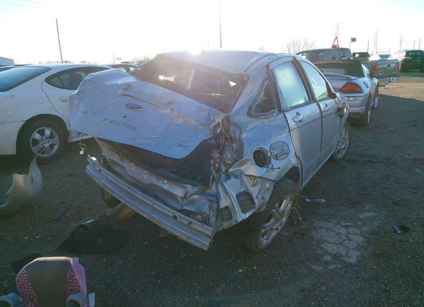 Photo 4 of 2008 Ford Focus SE/SES (VIN 1FAHP35N78W158578)