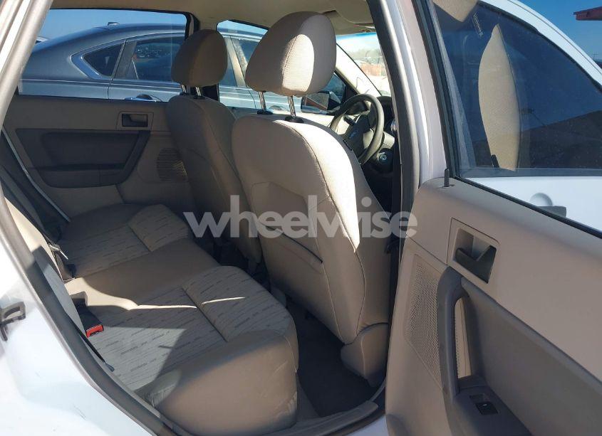 Photo 7 of 2008 Ford Focus SE/SES (VIN 1FAHP35N78W191645)