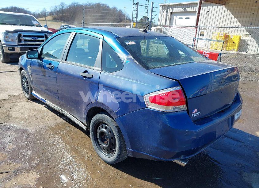 Photo 3 of 2008 Ford Focus SE/SES (VIN 1FAHP35N78W209030)