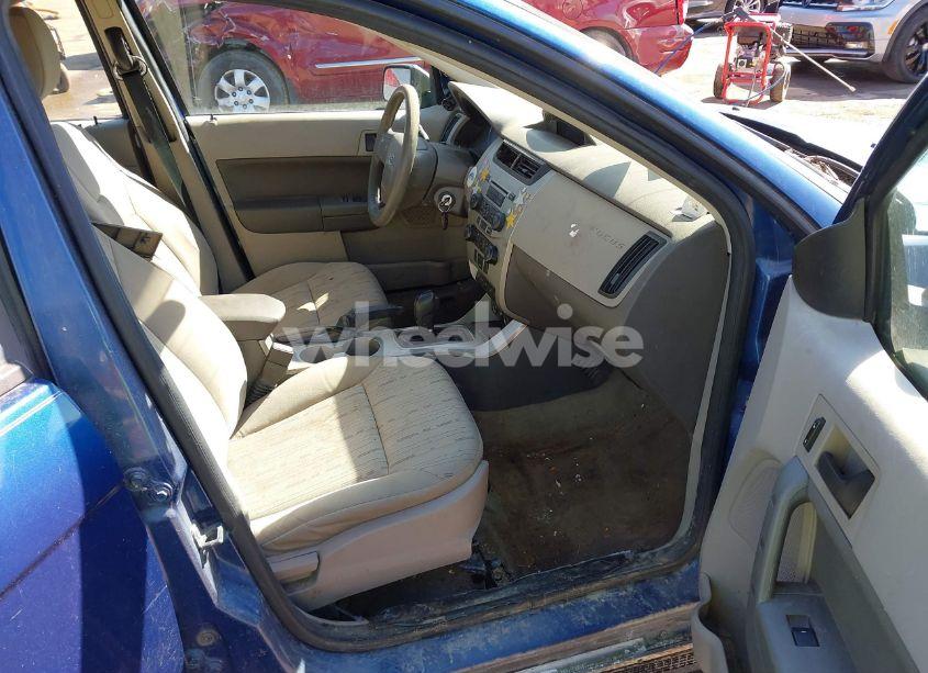 Photo 5 of 2008 Ford Focus SE/SES (VIN 1FAHP35N78W209030)