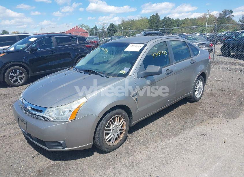Photo 2 of 2008 Ford Focus SE/SES (VIN 1FAHP35N78W228001)