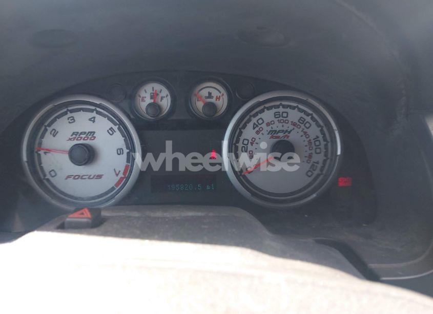 Photo 7 of 2008 Ford Focus SE/SES (VIN 1FAHP35N78W228001)