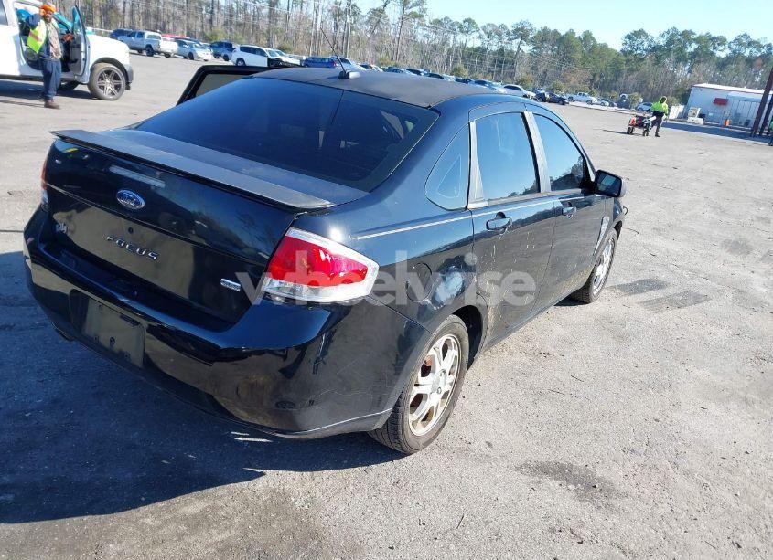 Photo 4 of 2008 Ford Focus SE/SES (VIN 1FAHP35N78W231285)