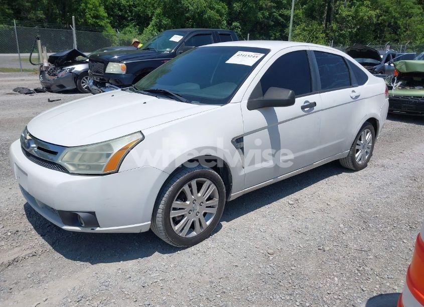 Photo 2 of 2008 Ford Focus SE/SES (VIN 1FAHP35N78W279014)