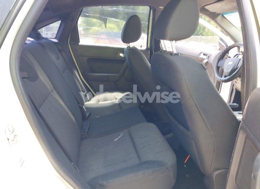 Photo 8 of 2008 Ford Focus SE/SES (VIN 1FAHP35N78W279014)