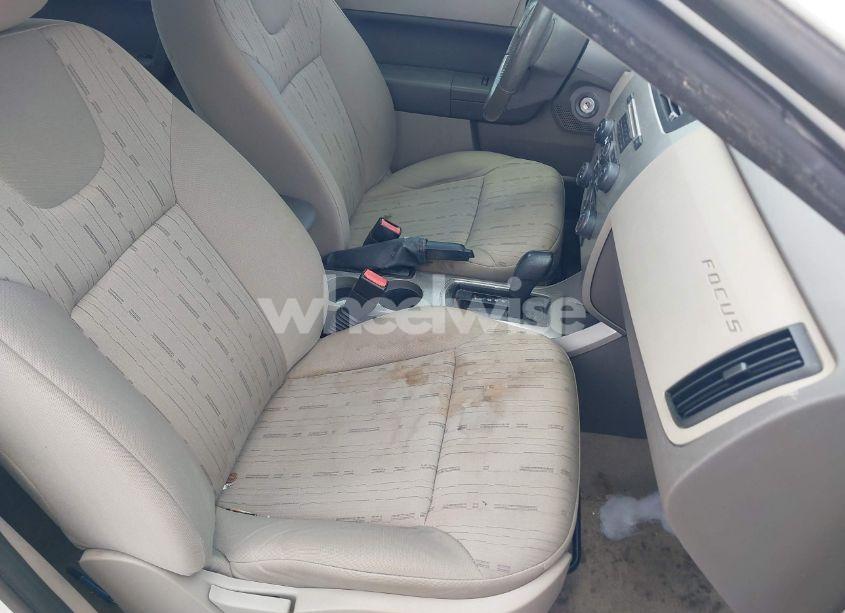 Photo 5 of 2008 Ford Focus SE/SEL/SES (VIN 1FAHP35N78W298887)