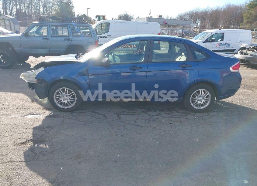 Photo 14 of 2009 Ford Focus SE (VIN 1FAHP35N79W161692)