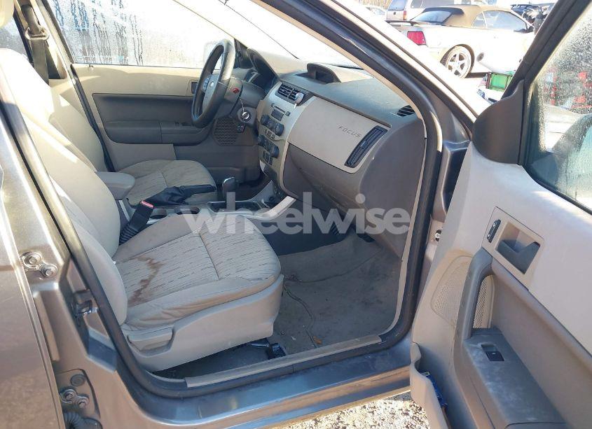 Photo 5 of 2009 Ford Focus SE (VIN 1FAHP35N79W178346)