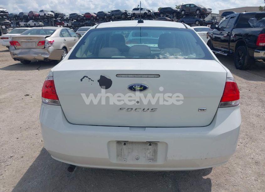 Photo 16 of 2009 Ford Focus SE (VIN 1FAHP35N79W201494)