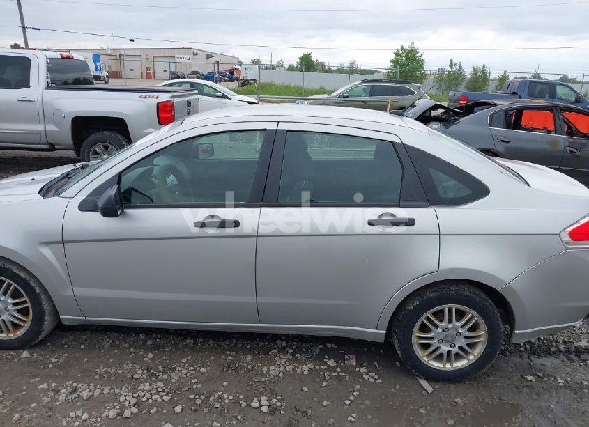 Photo 14 of 2009 Ford Focus SE (VIN 1FAHP35N79W223589)
