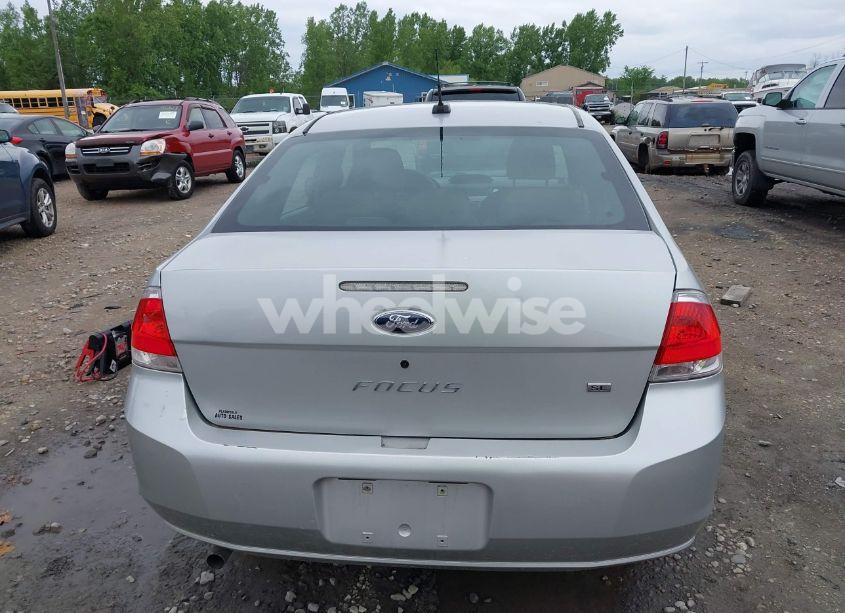 Photo 16 of 2009 Ford Focus SE (VIN 1FAHP35N79W223589)