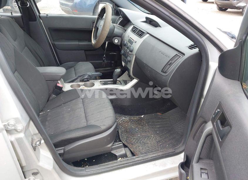 Photo 5 of 2009 Ford Focus SE (VIN 1FAHP35N79W223589)