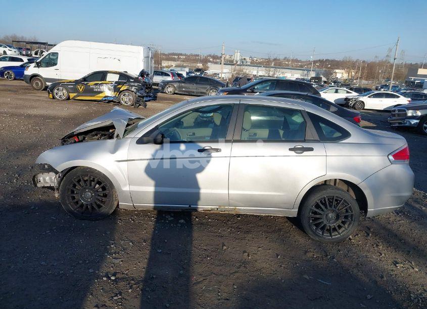 Photo 14 of 2009 Ford Focus SE (VIN 1FAHP35N79W235953)