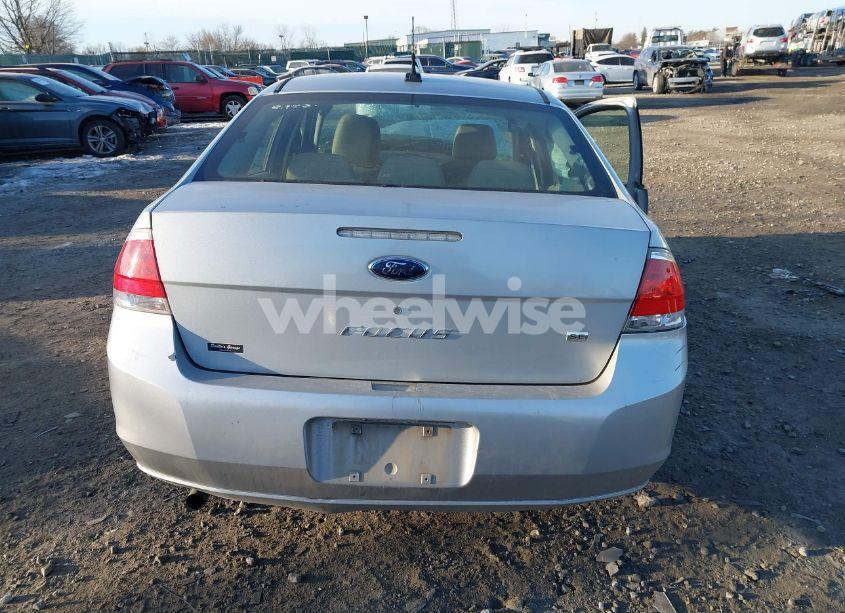 Photo 16 of 2009 Ford Focus SE (VIN 1FAHP35N79W235953)