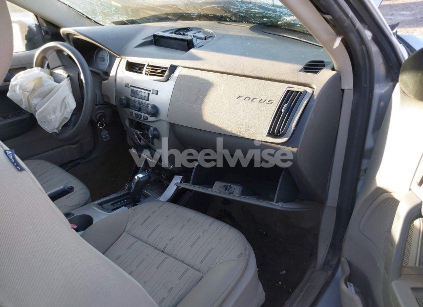 Photo 5 of 2009 Ford Focus SE (VIN 1FAHP35N79W235953)