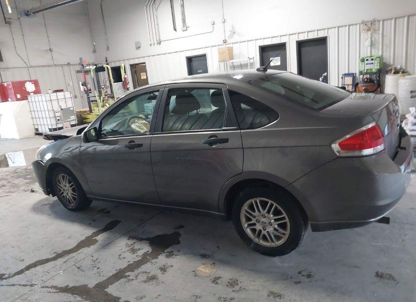 Photo 14 of 2009 Ford Focus SE (VIN 1FAHP35N79W268936)
