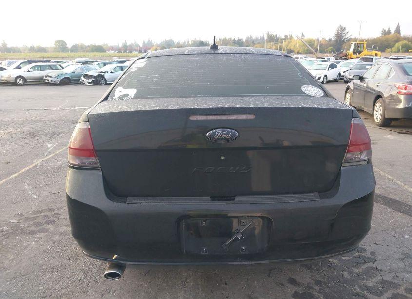 Photo 17 of 2008 Ford Focus SE/SES (VIN 1FAHP35N88W147010)