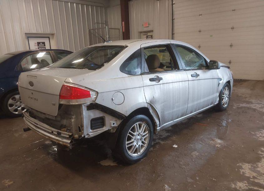 Photo 4 of 2008 Ford Focus SE/SES (VIN 1FAHP35N88W191976)