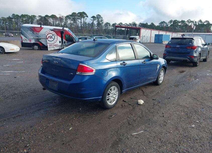 Photo 4 of 2008 Ford Focus SE/SES (VIN 1FAHP35N88W280141)