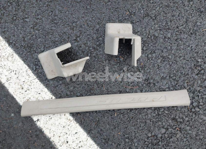 Photo 12 of 2008 Ford Focus SE/SES (VIN 1FAHP35N88W293133)