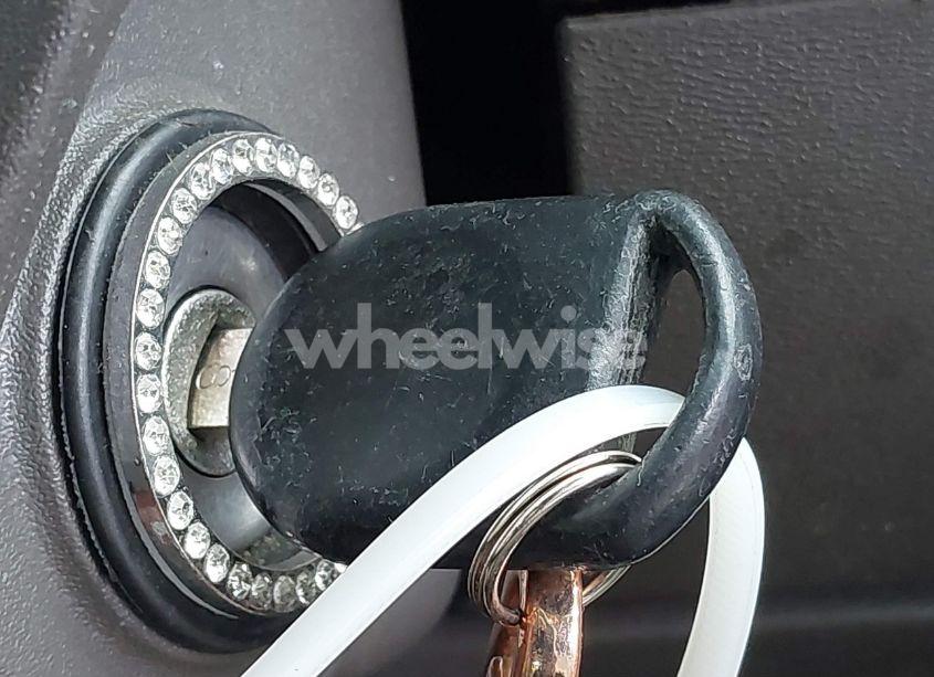 Photo 11 of 2008 Ford Focus SE/SES (VIN 1FAHP35N88W300243)