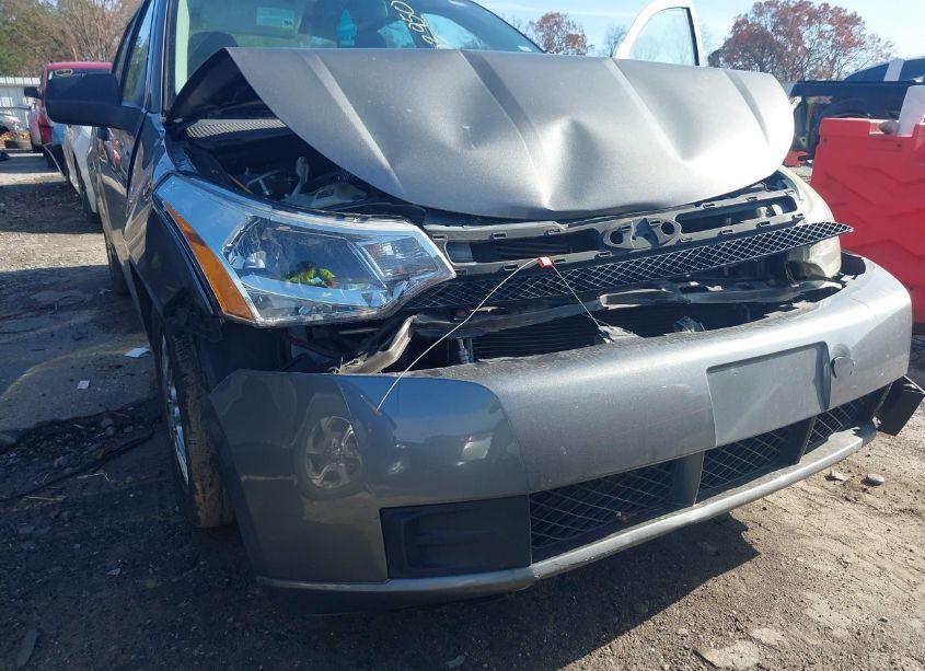 Photo 6 of 2009 Ford Focus SE (VIN 1FAHP35N89W190571)