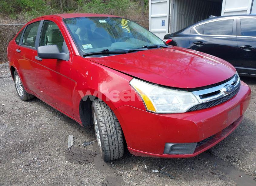 2009 Ford Focus SE (VIN 1FAHP35N89W243205) main photo
