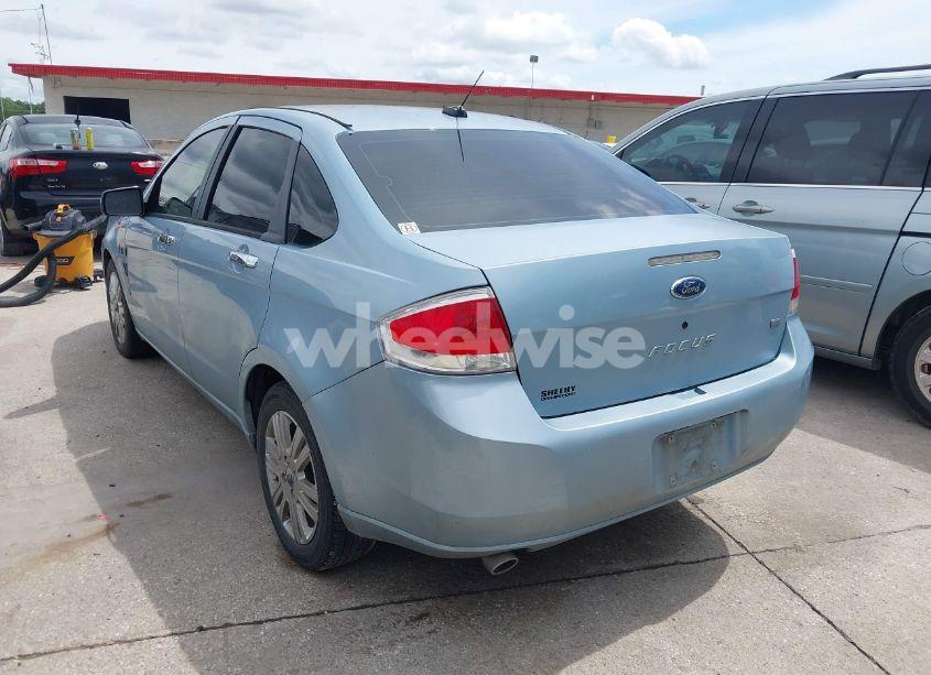 Photo 3 of 2008 Ford Focus SE (VIN 1FAHP35N98W219767)