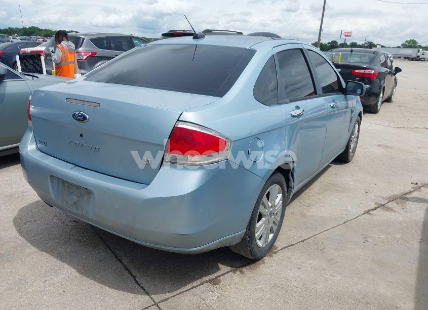 Photo 4 of 2008 Ford Focus SE (VIN 1FAHP35N98W219767)