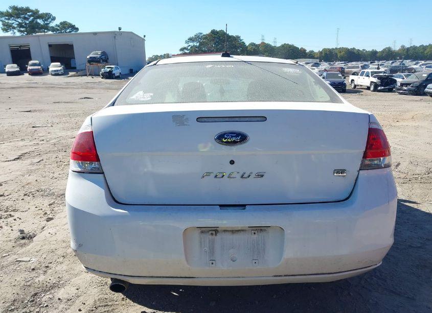 Photo 15 of 2008 Ford Focus SE/SES (VIN 1FAHP35N98W242479)