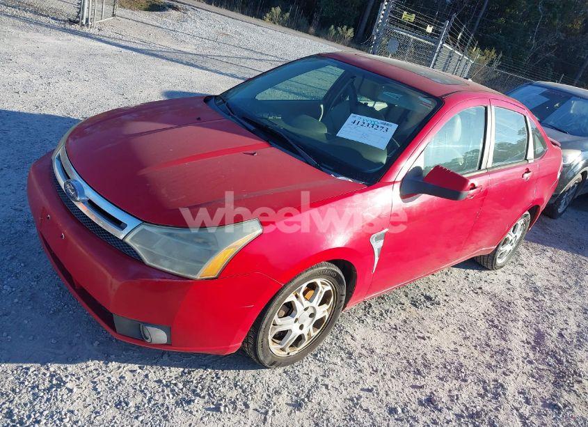 Photo 2 of 2008 Ford Focus SE/SES (VIN 1FAHP35N98W250713)